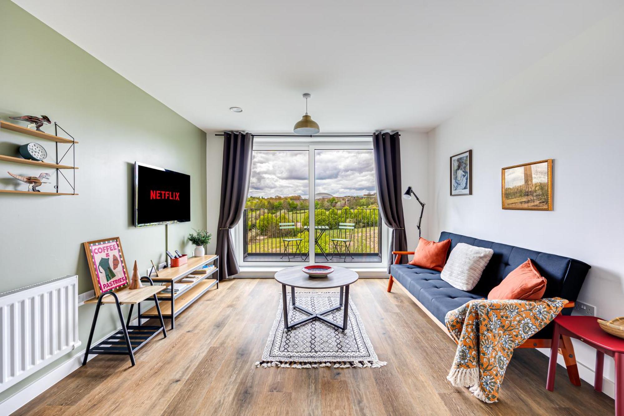 Penthouse Apartment - City Centre - Secure Parking, Balcony, Self-Check-In, Fast Wifi And Smart Tv With Netflix By Yoko Property Milton Keynes Ngoại thất bức ảnh