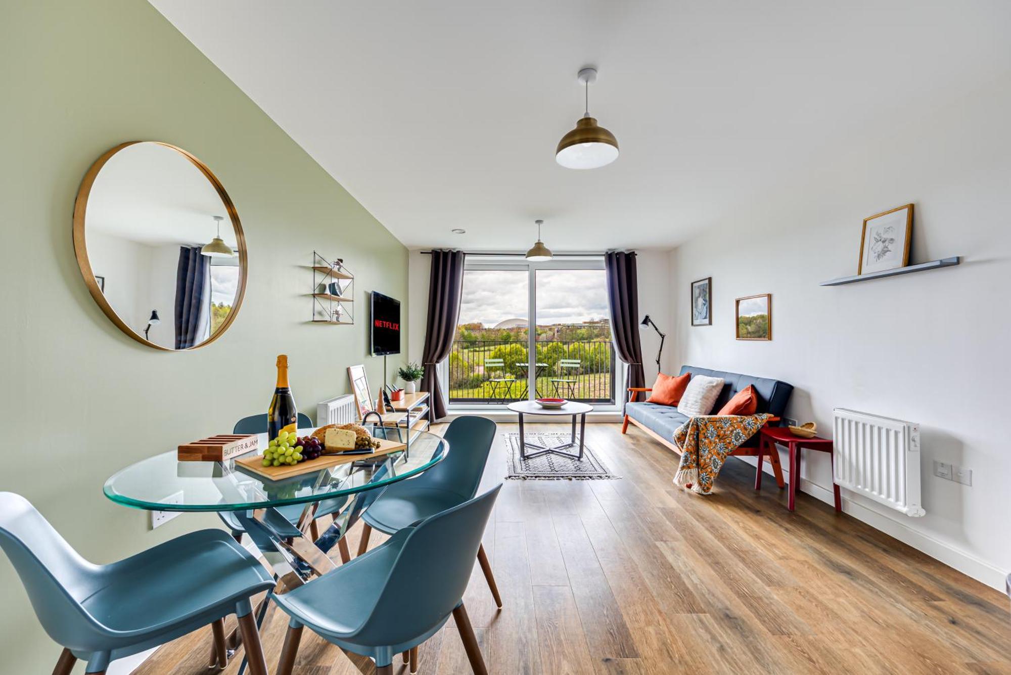 Penthouse Apartment - City Centre - Secure Parking, Balcony, Self-Check-In, Fast Wifi And Smart Tv With Netflix By Yoko Property Milton Keynes Ngoại thất bức ảnh