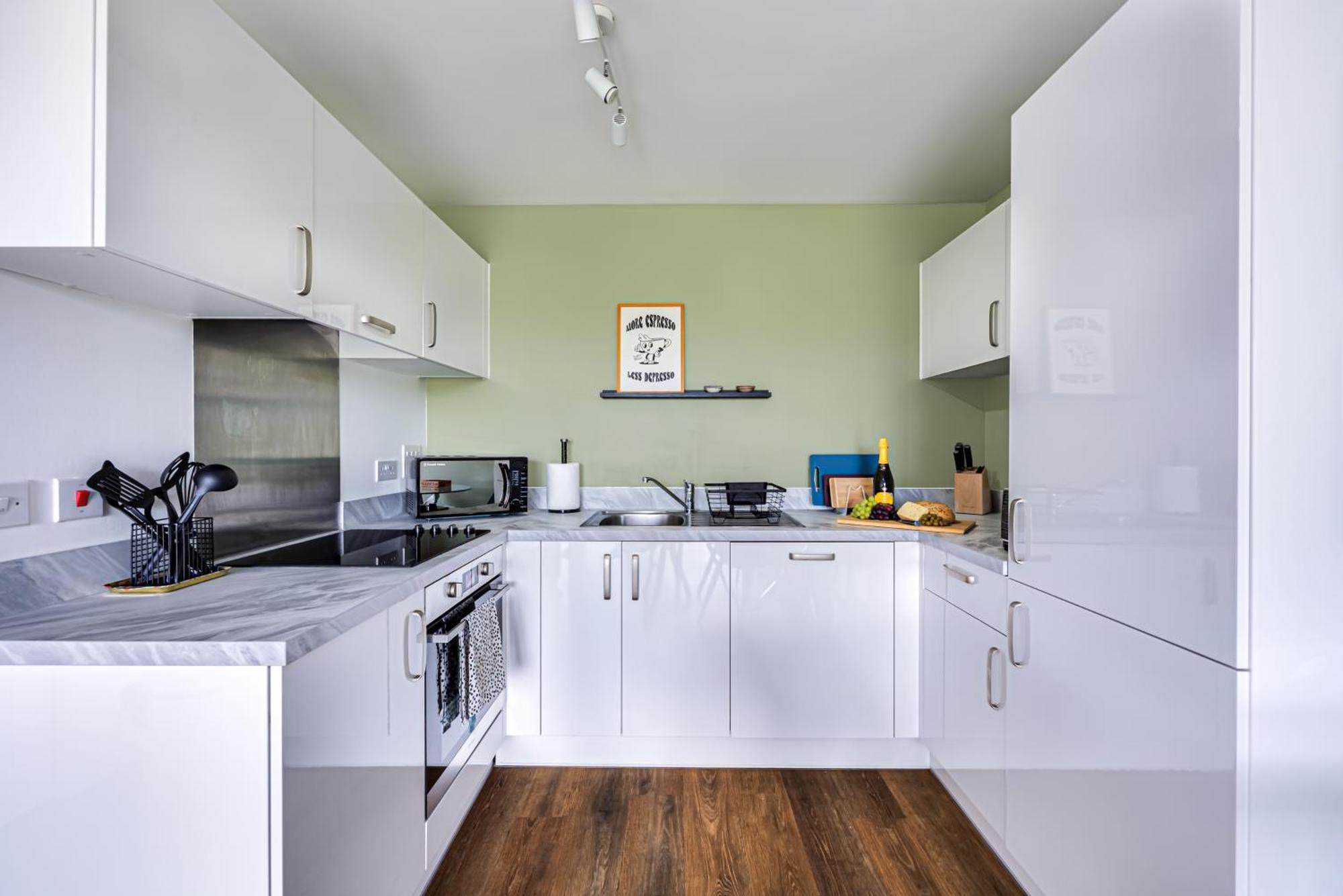 Penthouse Apartment - City Centre - Secure Parking, Balcony, Self-Check-In, Fast Wifi And Smart Tv With Netflix By Yoko Property Milton Keynes Ngoại thất bức ảnh